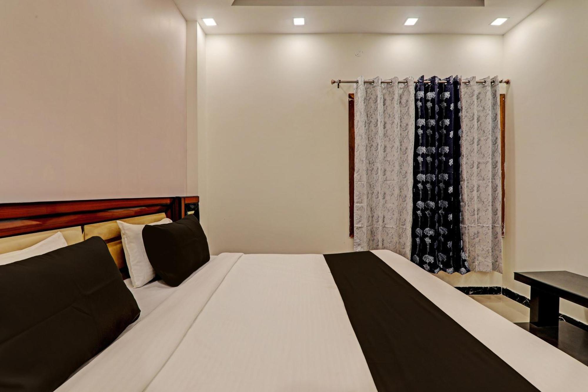 Hotel O Awadh International Bela Pratapgarh Exterior foto